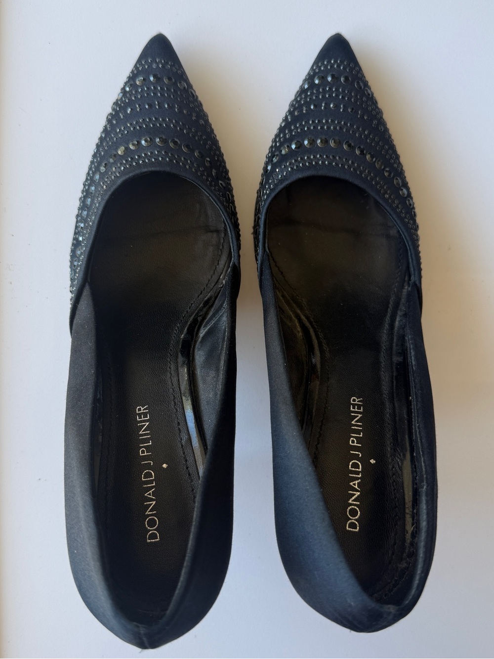 Donald J. Pliner Black Pointed Toe Studded Satin Heels 8M